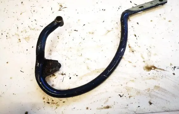 Peugeot 406 Tailgate/trunk/boot hinge