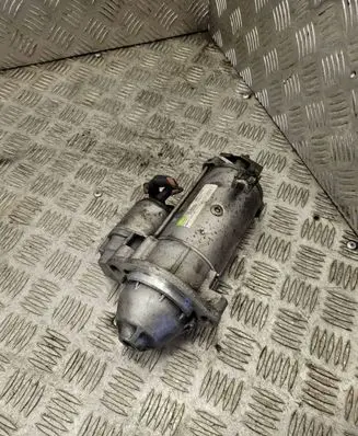 Volkswagen PASSAT B5.5 Starter motor 068911024E D7R33 0908010428HS