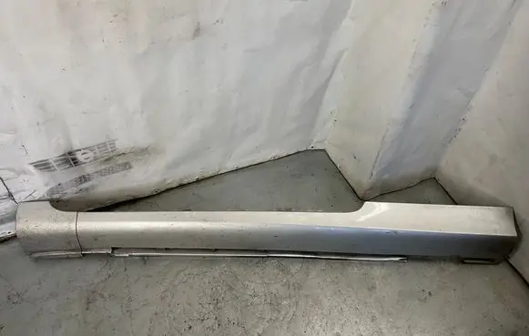 Volvo C70 Sill D71