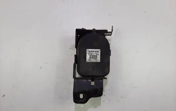 Volvo V50 Alarm system siren 8666502