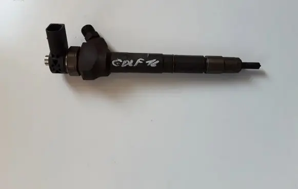 Volkswagen Golf VII Fuel injector 04L130277G