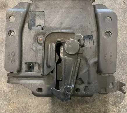 Ford Transit Courier Engine bonnet/hood lock/catch JT7616700