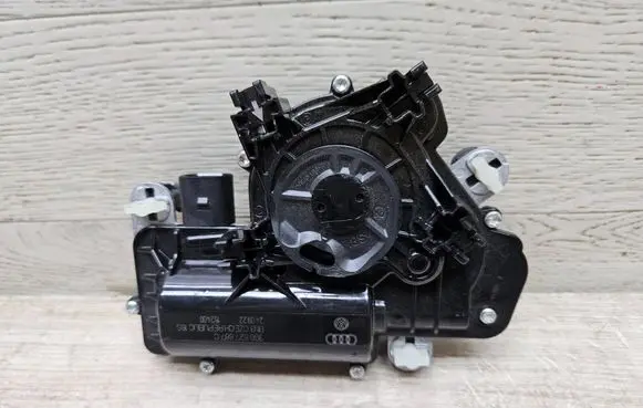 Volkswagen PASSAT B8 Tailgate boot lock/latch motor 3G0827887C