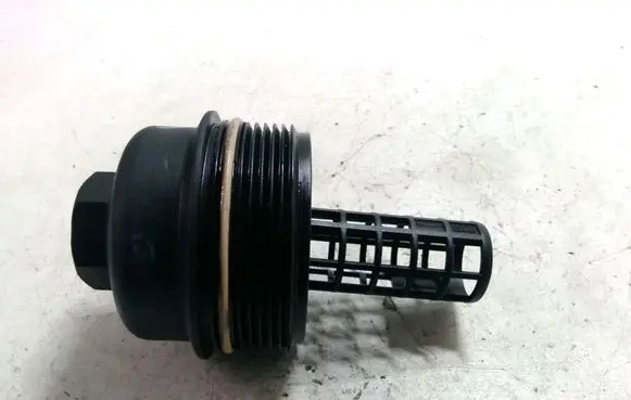 Volvo V70 Oil filter cover 08642420