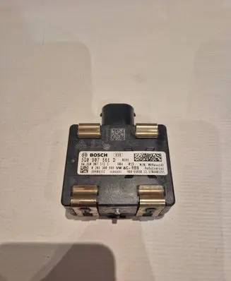 Volkswagen PASSAT B8 Distronic sensor radar 3Q0907561D