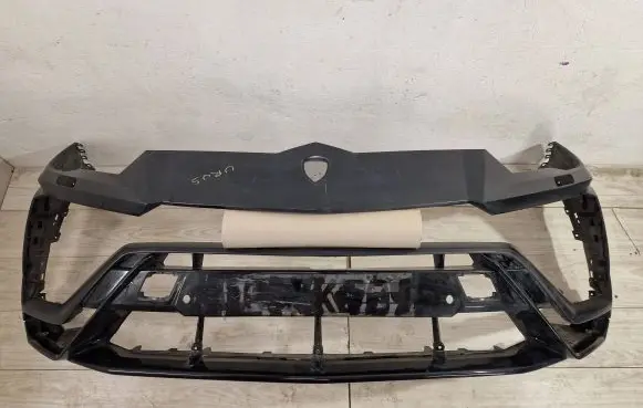 Lamborghini Urus Front bumper 4ML807437