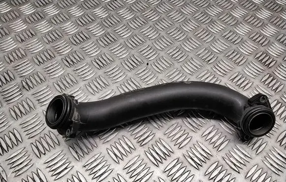 Volvo V70 Intercooler hose/pipe 31293676