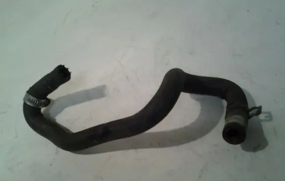 Audi A8 S8 D3 4E Engine coolant pipe/hose 077121107A