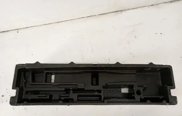 Mercedes-Benz GLE (W166 - C292) Tool box A1668990121