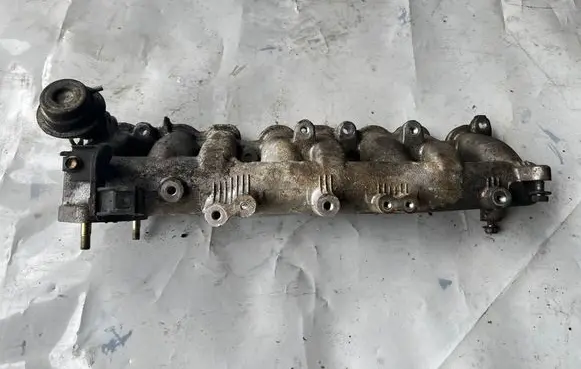 Toyota Land Cruiser (J120) Intake manifold