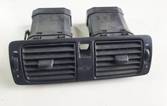 Dashboard side air vent grill/cover trim