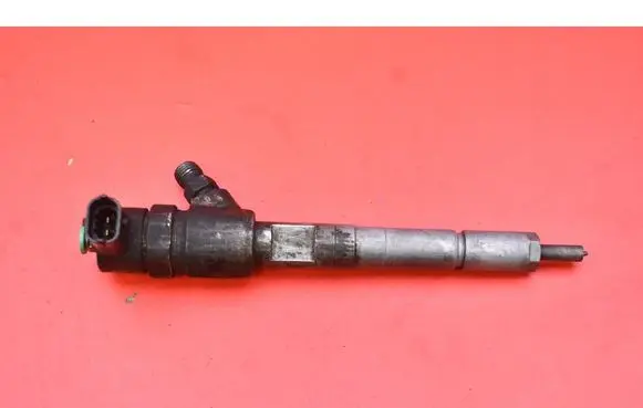 Fuel injector