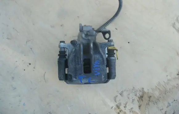 Renault Trafic II (X83) Rear brake caliper 215734243