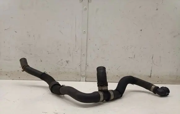 Mercedes-Benz E W212 Engine coolant pipe/hose A2128305496
