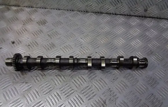 Toyota Avensis T250 Crankshaft 