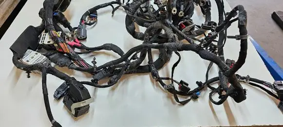 Jeep Grand Cherokee WL Engine installation wiring loom P8485986AF