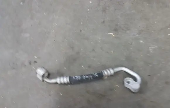 BMW 7 E38 Air conditioning (A/C) pipe/hose