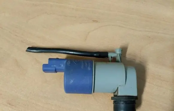 Citroen Berlingo Windscreen/windshield washer pump 9632984980 9634558988 8200194414