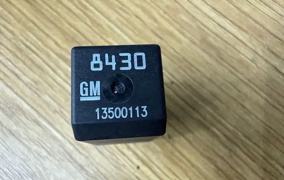 Opel Insignia A Other relay 13500113