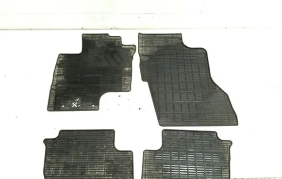 Mitsubishi Outlander Car floor mat set 
