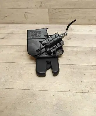 Audi A6 S6 C6 4F Tailgate/trunk/boot lock/catch/latch 4E0827645 4F5827505A