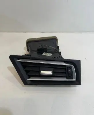 BMW 5 E60 E61 Dashboard side air vent grill/cover trim 9112150