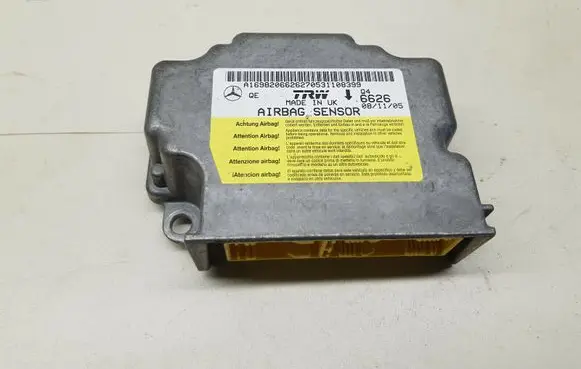 Mercedes-Benz A W169 Airbag control unit/module A1698206626 nr4708