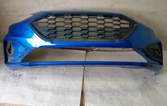 Ford Focus Front bumper