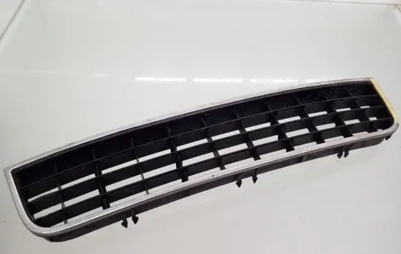 Audi A6 S6 C5 4B Front bumper lower grill 4B0807683L