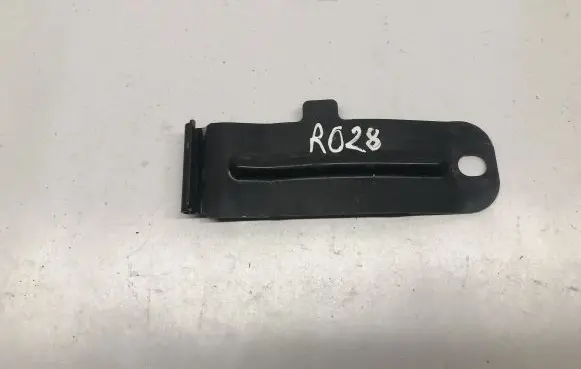 BMW 3 G20 G21 Battery bracket 6826110