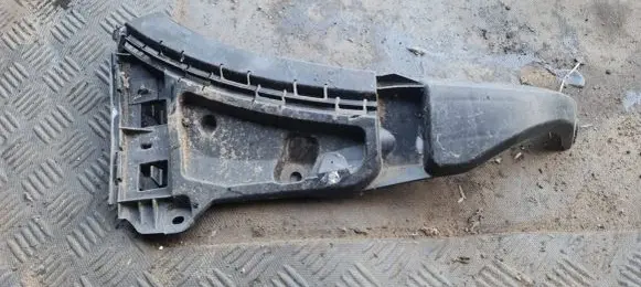 Volvo XC90 Front bumper mounting bracket 08620563