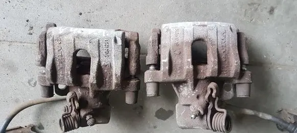 Volvo V40 Rear brake caliper