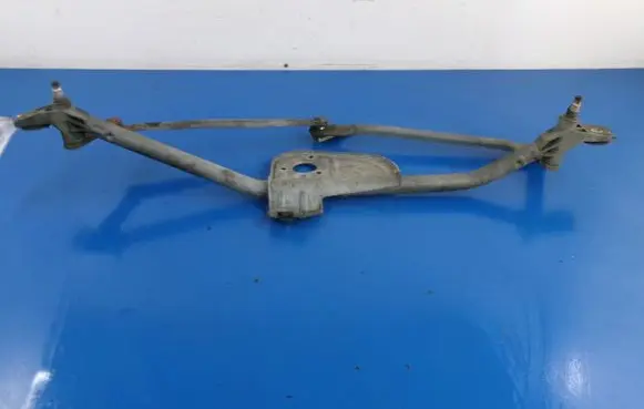 Audi A4 S4 B5 8D Front wiper linkage and motor 8D1955023A