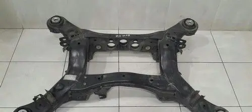 Mercedes-Benz GLE (W166 - C292) Rear subframe A1663504900