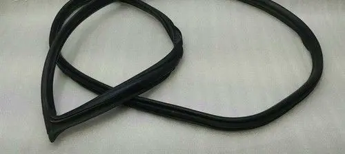 Porsche 911 997 Front door rubber seal 997537076