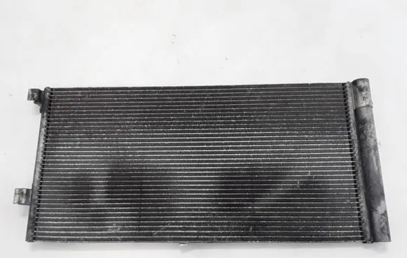 A/C cooling radiator (condenser)