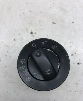Audi A4 S4 B7 8E 8H Light switch 8E0941531C