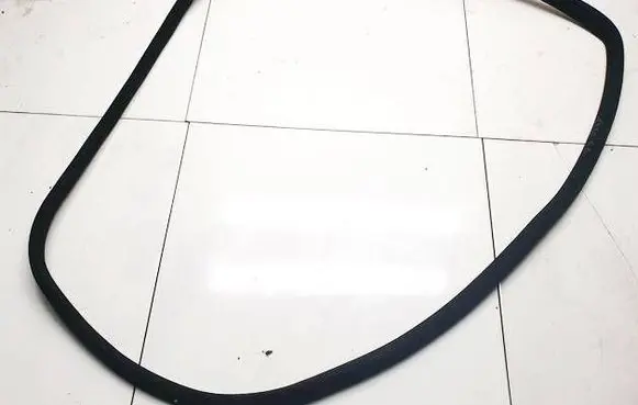 Mercedes-Benz E W211 Rubber seal front coupe door 