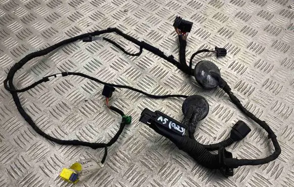 Audi A5 8T 8F Front door wiring loom 8T0971030A 4L0971841