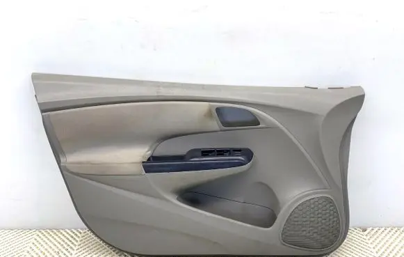 Honda Insight Front door card panel trim