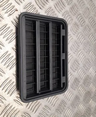 BMW 6 F12 F13 Quarter panel pressure vent 6962293