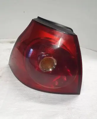 Volkswagen Golf V Rear/tail lights 4VFX13405AA