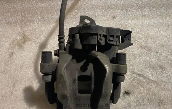 Volvo XC90 Rear brake caliper 31687554