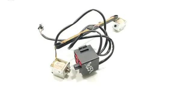Jaguar XF Steering column adjust motor 82917E