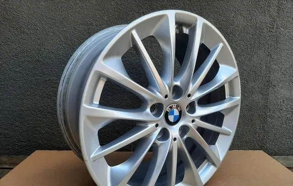 BMW 2 F46 R17 alloy rim 6856084