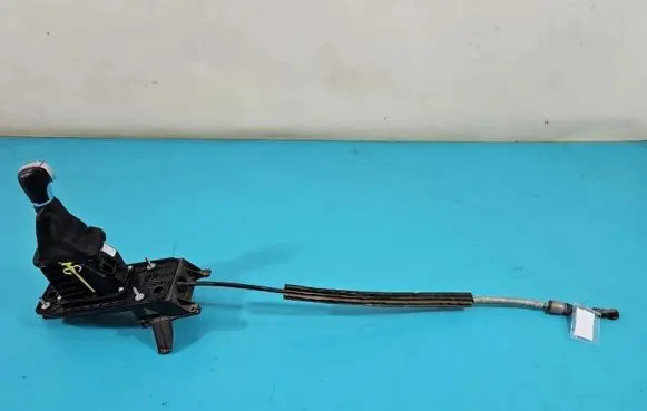 Gear shift cable linkage