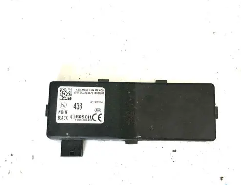 Opel Insignia A Door central lock control unit/module F00HJ00491