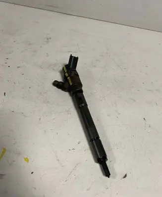Hyundai Sonata Fuel injector 3380027400