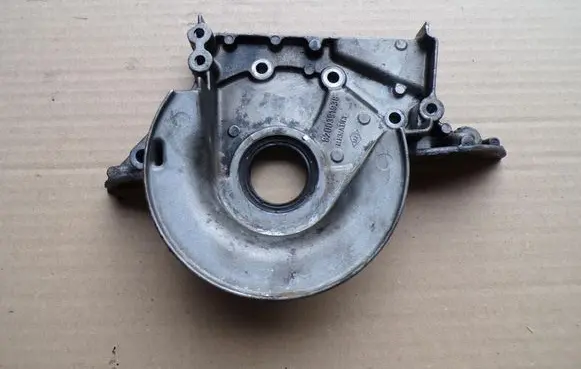 Renault Megane II Crankshaft Holder 8200391938