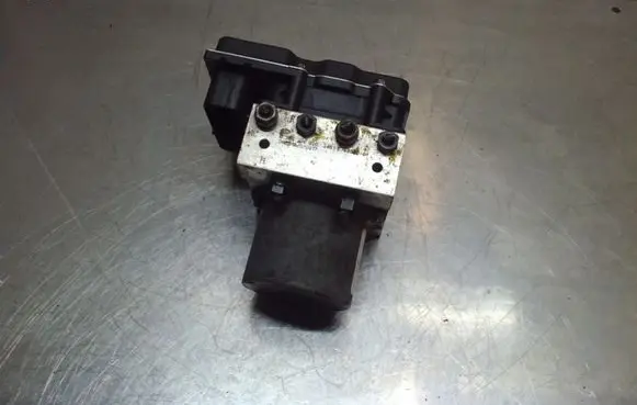BMW 5 E60 E61 ABS Pump 3451677573001 ECU3452677573201